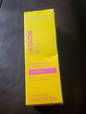 Miraculum beGLOW Vitamin C Brightening Serum - Yellow